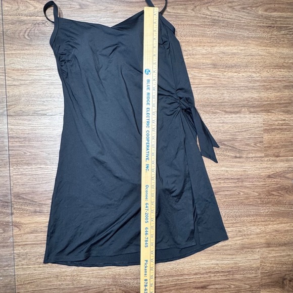 Lands End NWOT Black One Piece Swimsuit Dress 12 LONG TALL Mock Wrap Wireless - Picture 9 of 11